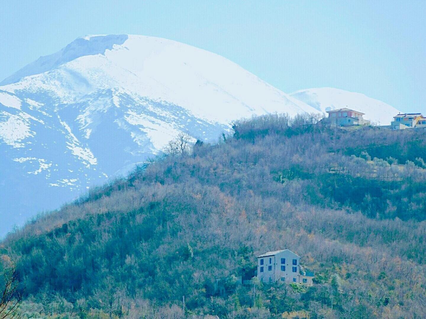 La Casa Dalle Finestre Blu Abbateggio Zewnętrze zdjęcie