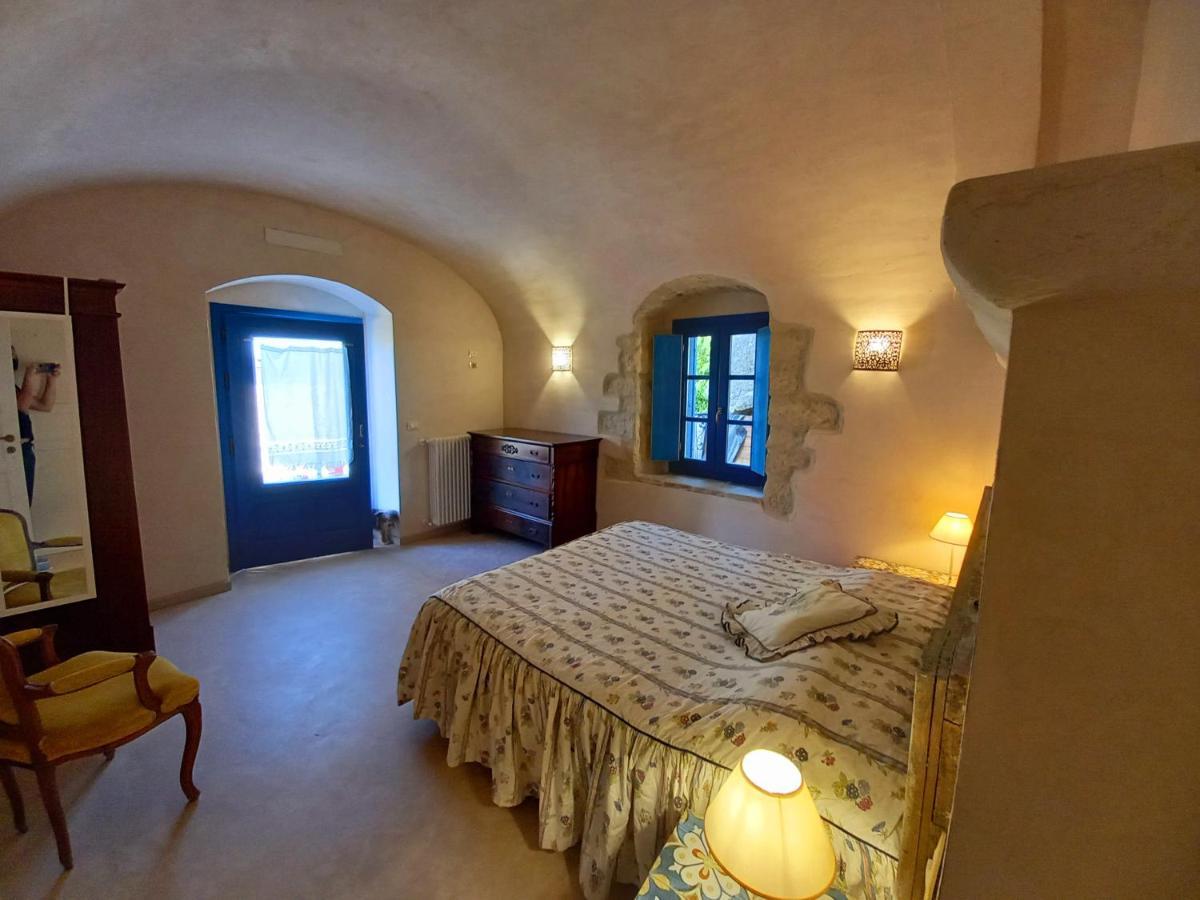 La Casa Dalle Finestre Blu Abbateggio Zewnętrze zdjęcie