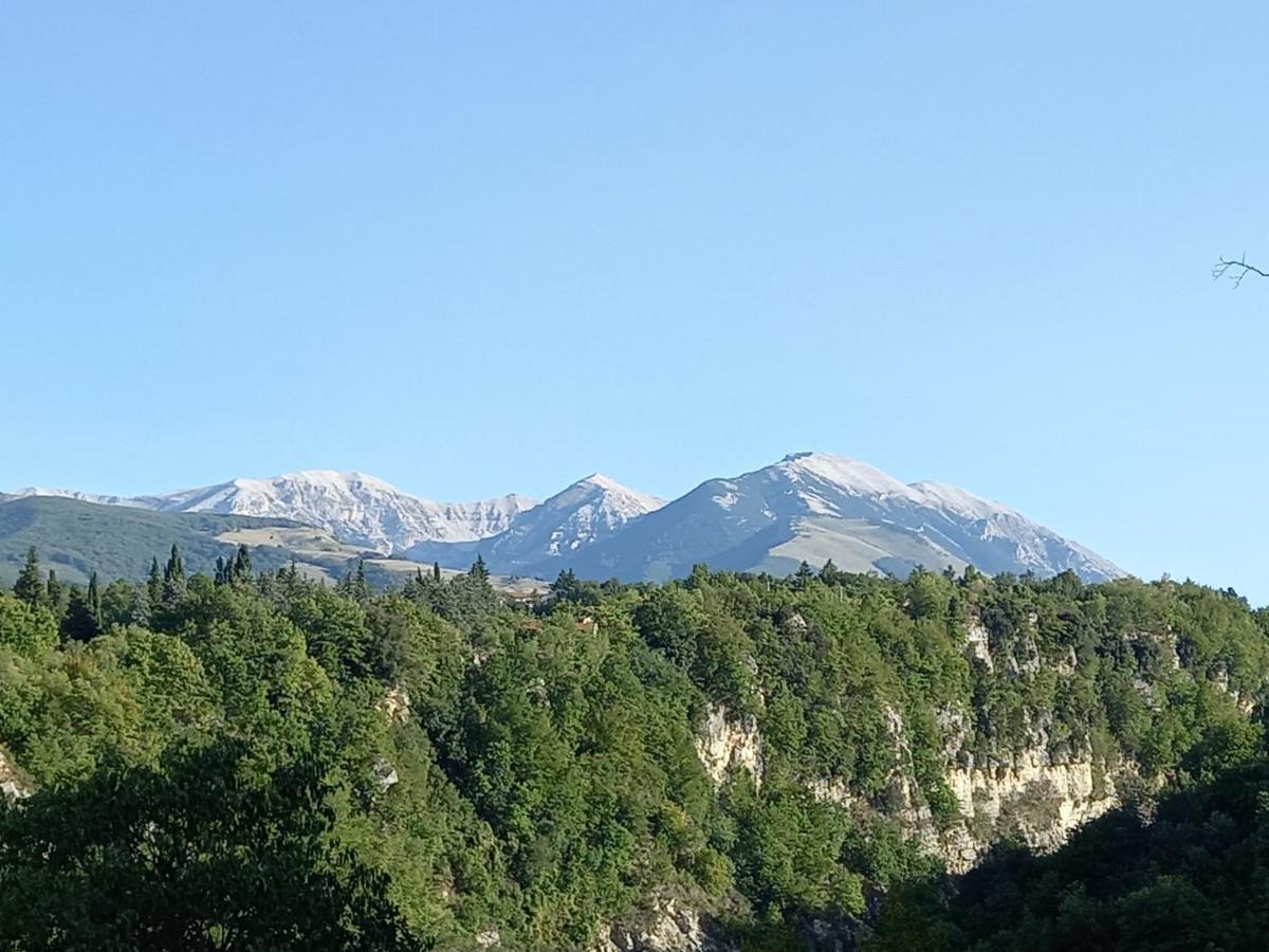 La Casa Dalle Finestre Blu Abbateggio Zewnętrze zdjęcie