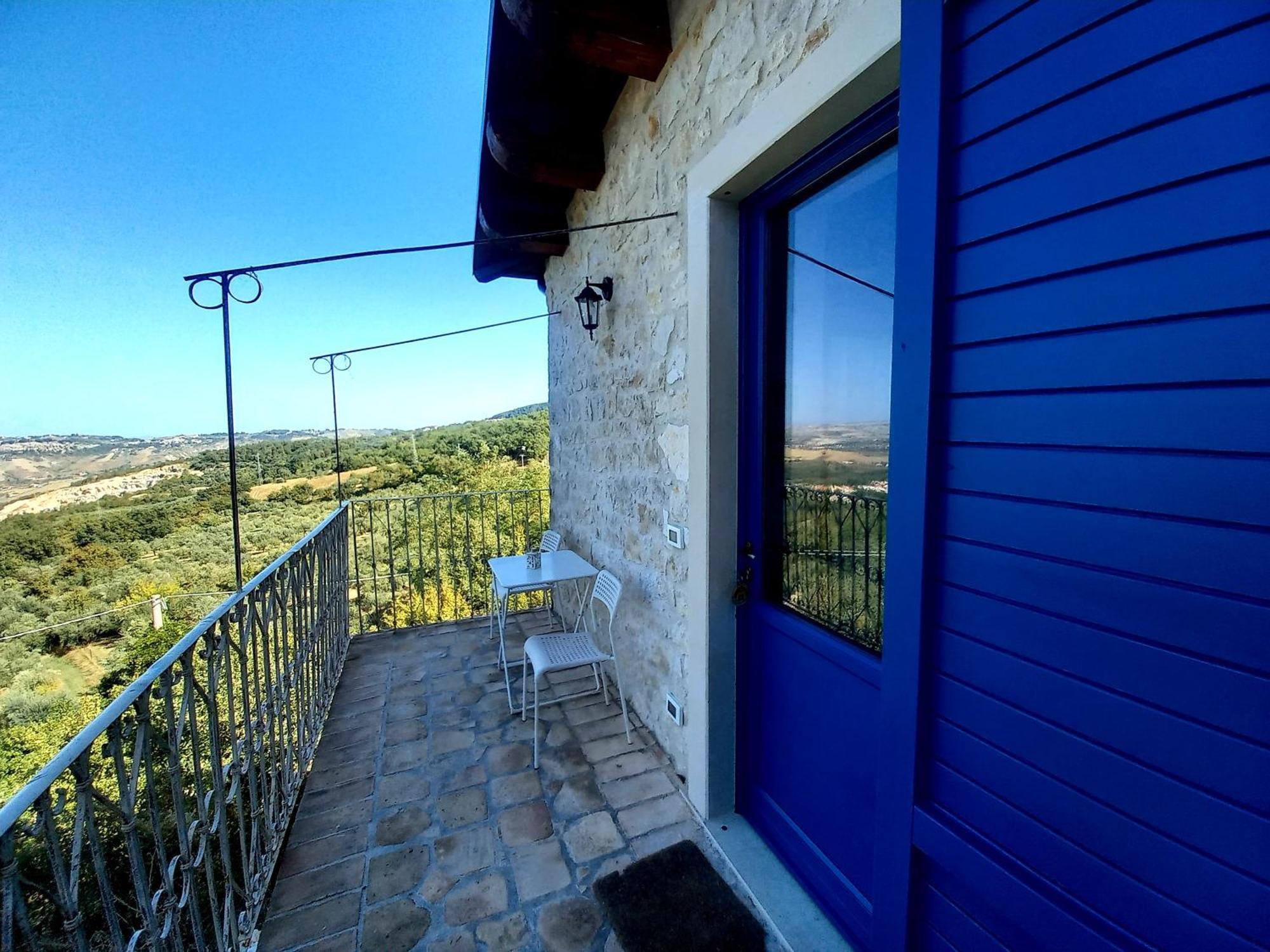 La Casa Dalle Finestre Blu Abbateggio Zewnętrze zdjęcie
