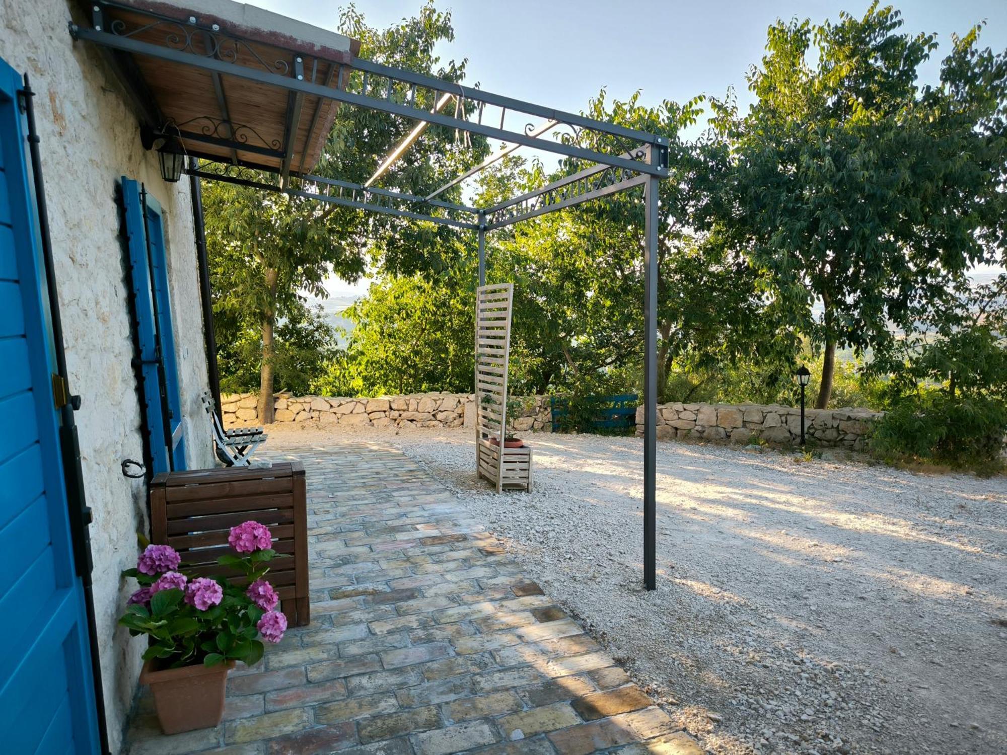 La Casa Dalle Finestre Blu Abbateggio Zewnętrze zdjęcie